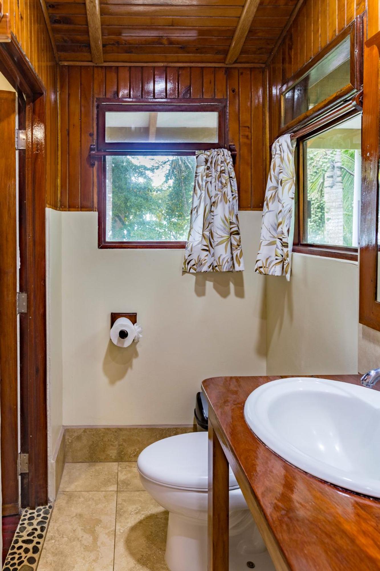 Hotel La Ponderosa Pavones  Pokoj fotografie